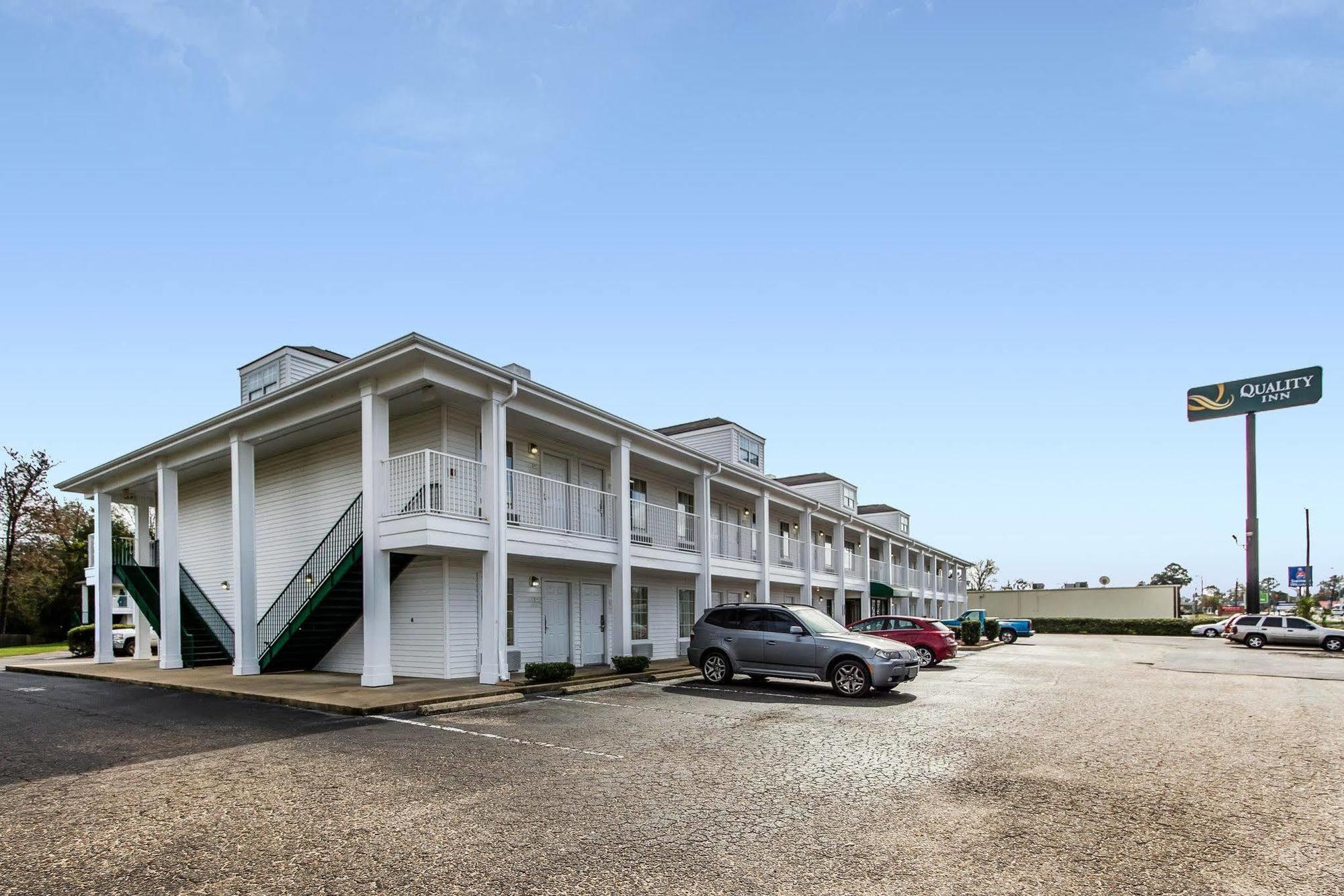 Hotel Baymont By Wyndham Selma Extérieur photo